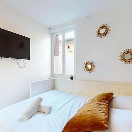 Pouvillon - 10min Du Zenith - Theatre - Musee Apartment *